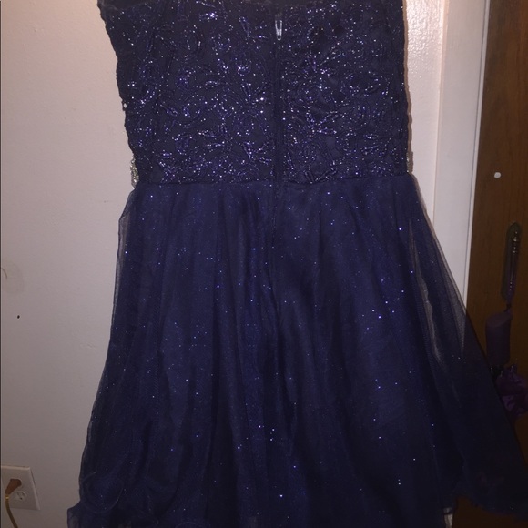 Homecoming dress - Picture 4 of 5